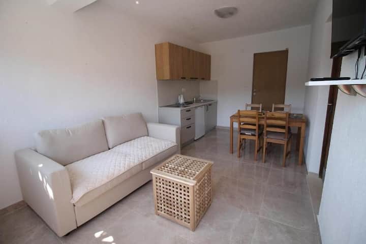 Villa Hortus - 6 Apartment With Sea View - Neum