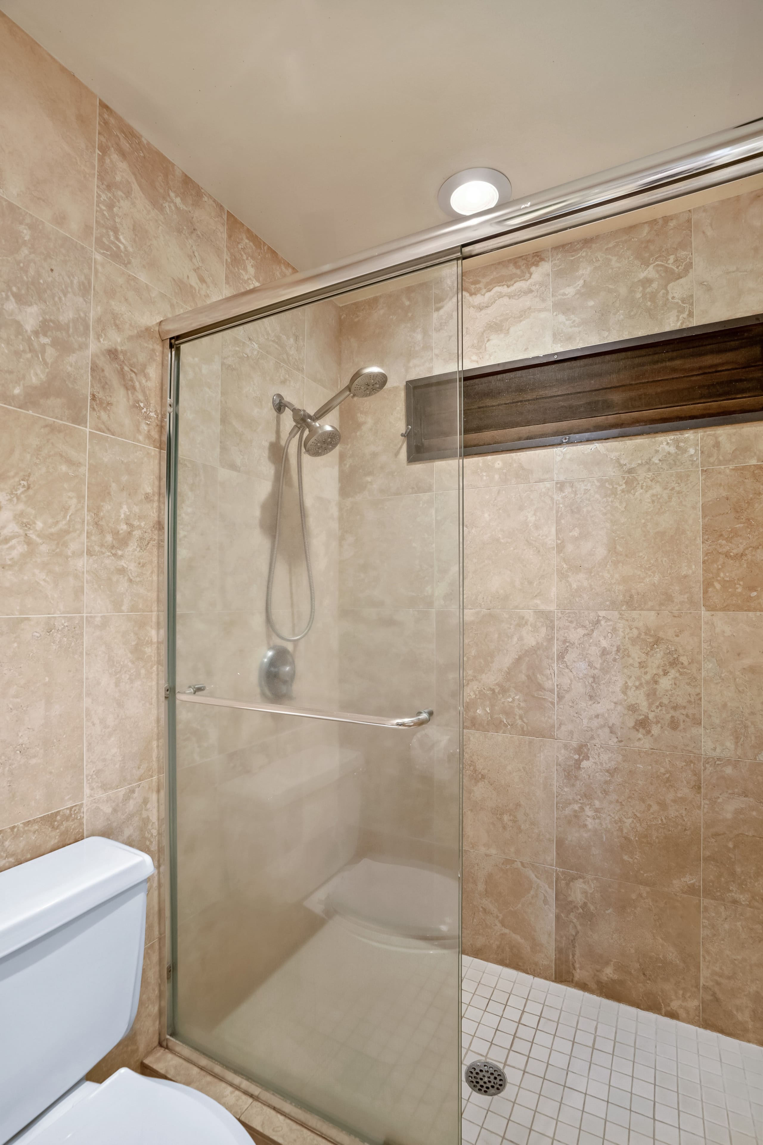 KP9 Beachfront Ocean View | AC • Pool • Modern - Image 21