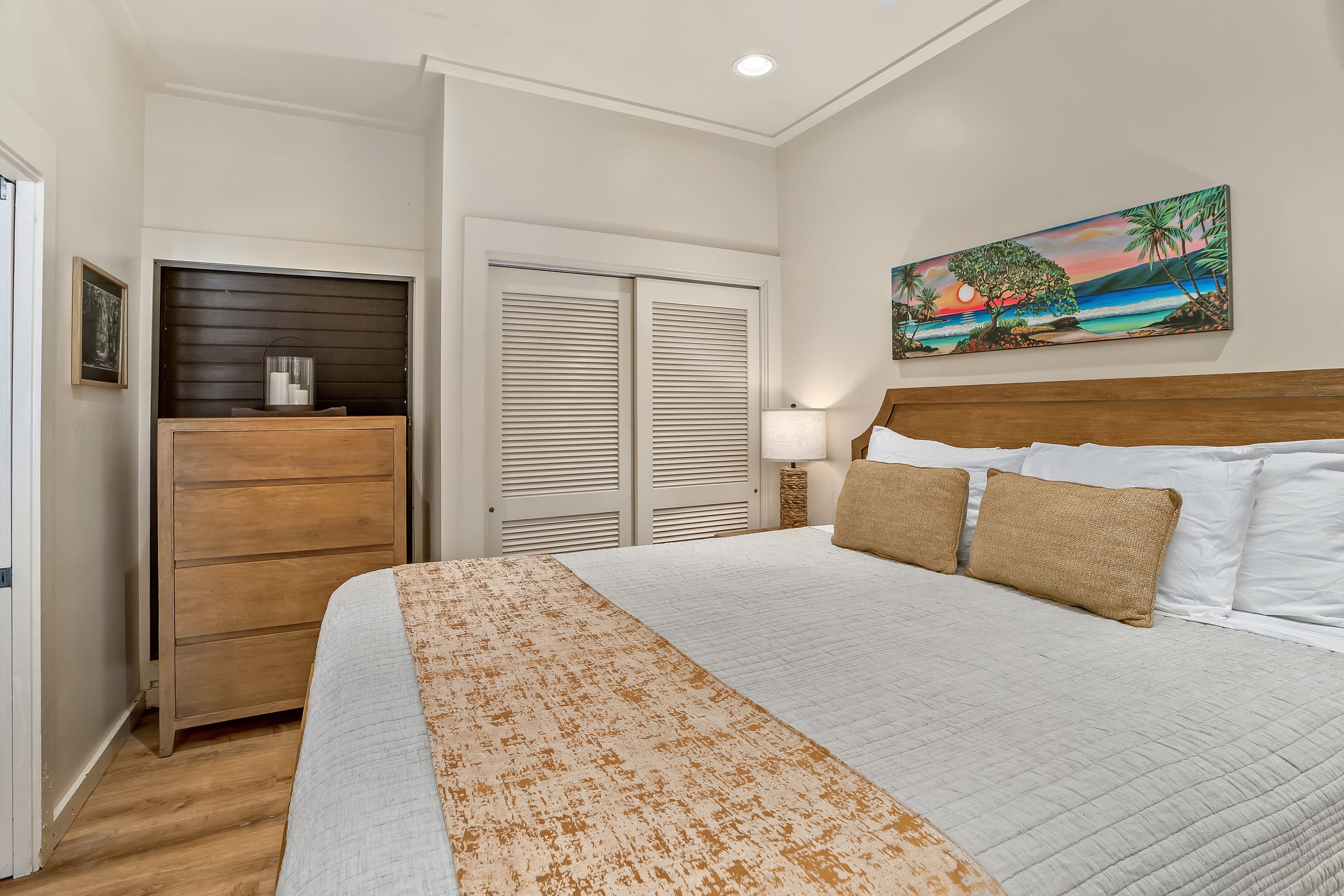 KP9 Beachfront Ocean View | AC • Pool • Modern - Image 17