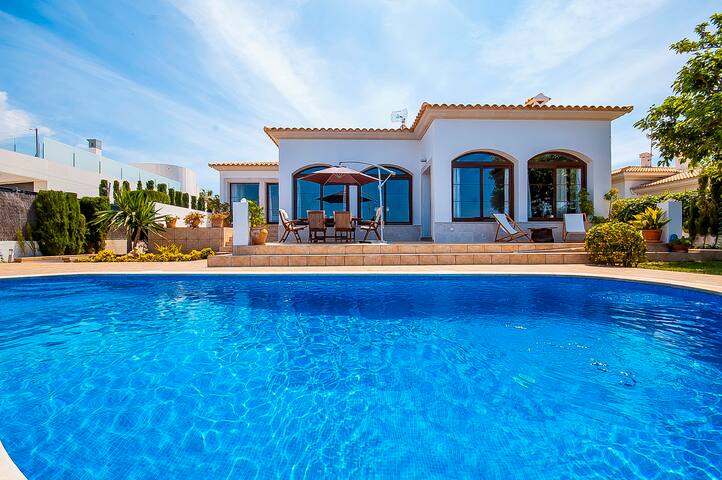 Villa Voramar gallery image 3