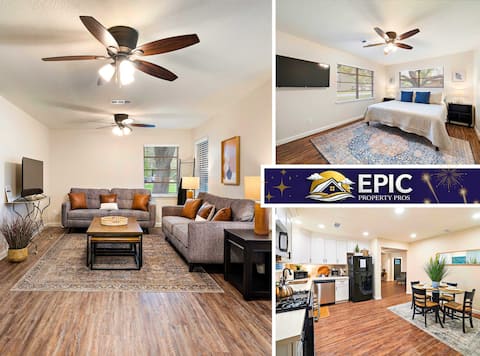 Baytown Family Oasis: Large Private Yard