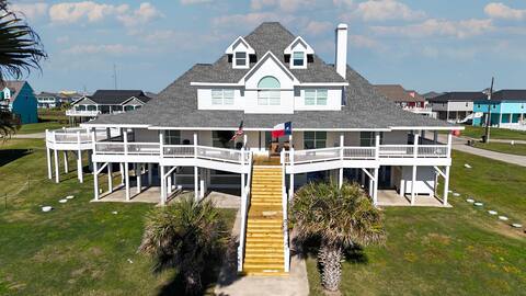 A Sea Glass Estate