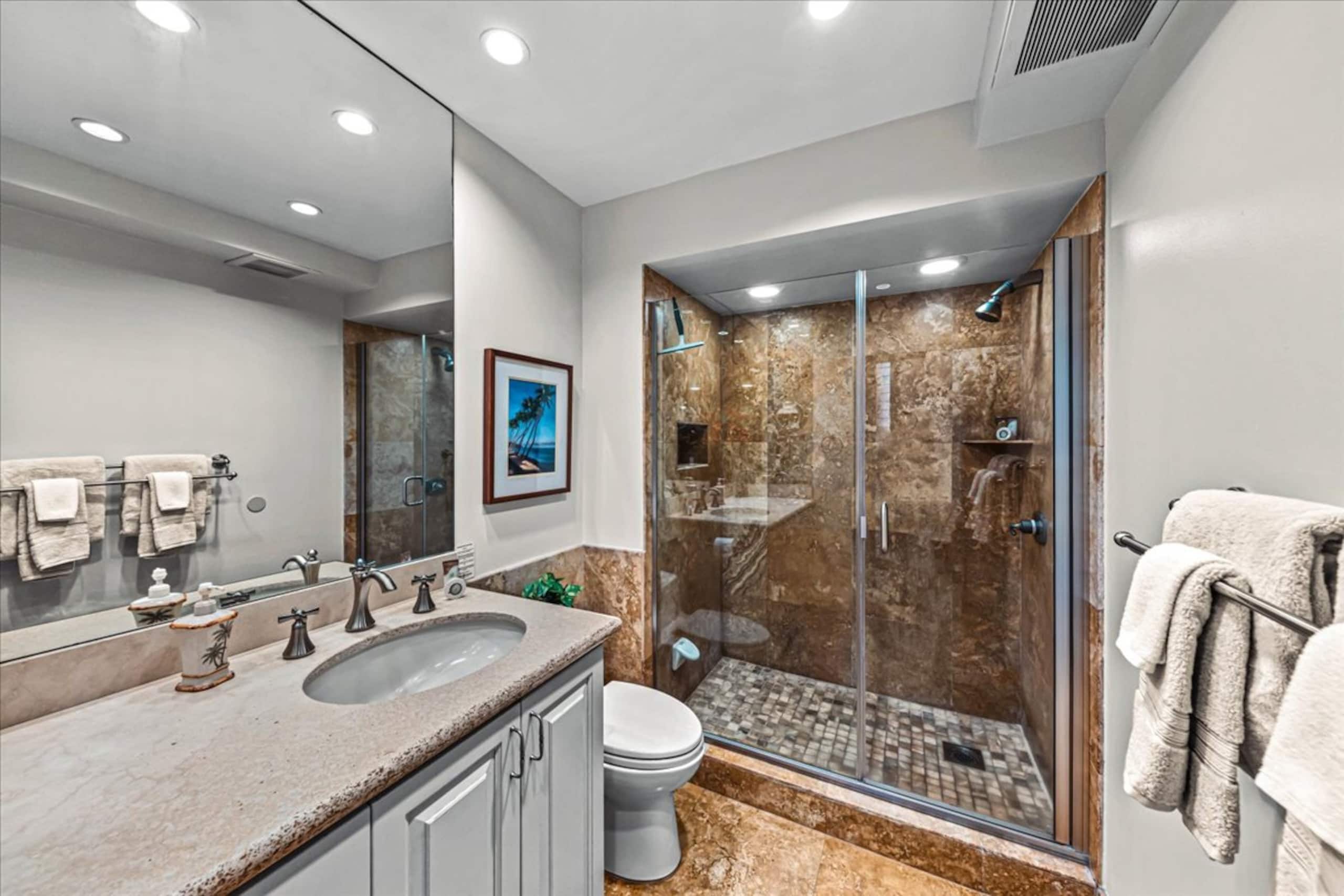 Condo in Lahaina · ★4.76 · 2 bedrooms · 4 beds · 2 private baths - Image 19