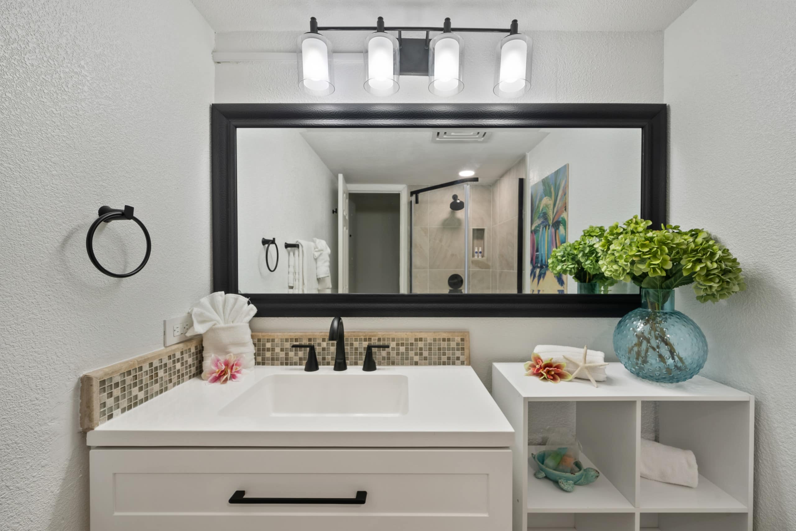 Condo in Kihei · ★5.0 · 1 bedroom · 2 beds · 2 baths - Image 37