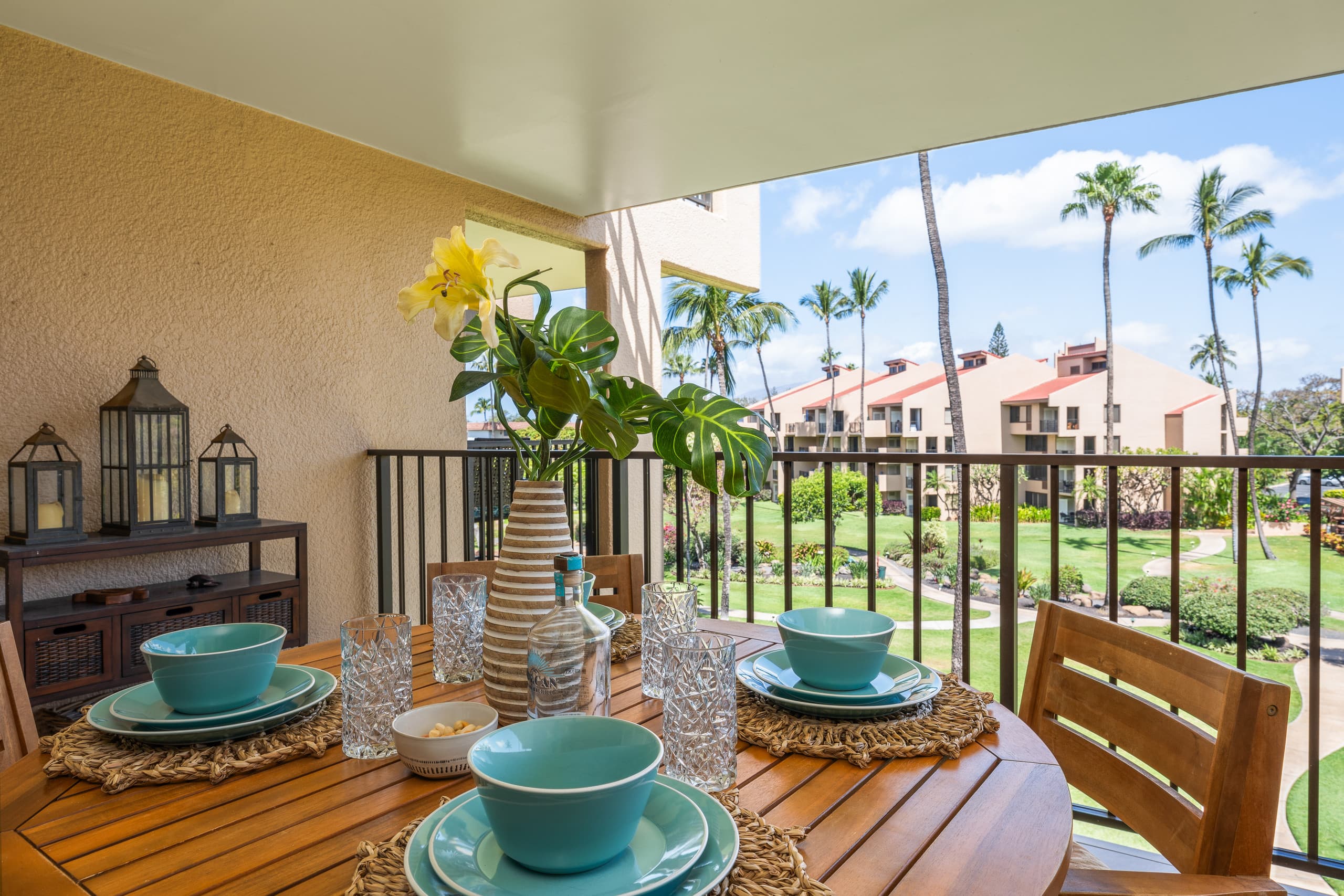 Condo in Kihei · ★5.0 · 1 bedroom · 2 beds · 2 baths - Image 1