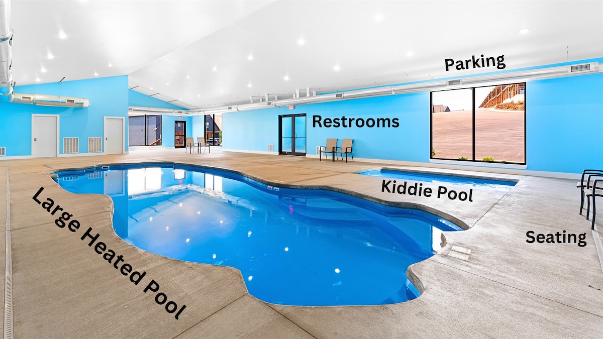Lake Views Hot Tub Arcade Karaoke Retreat - Houses for Rent in