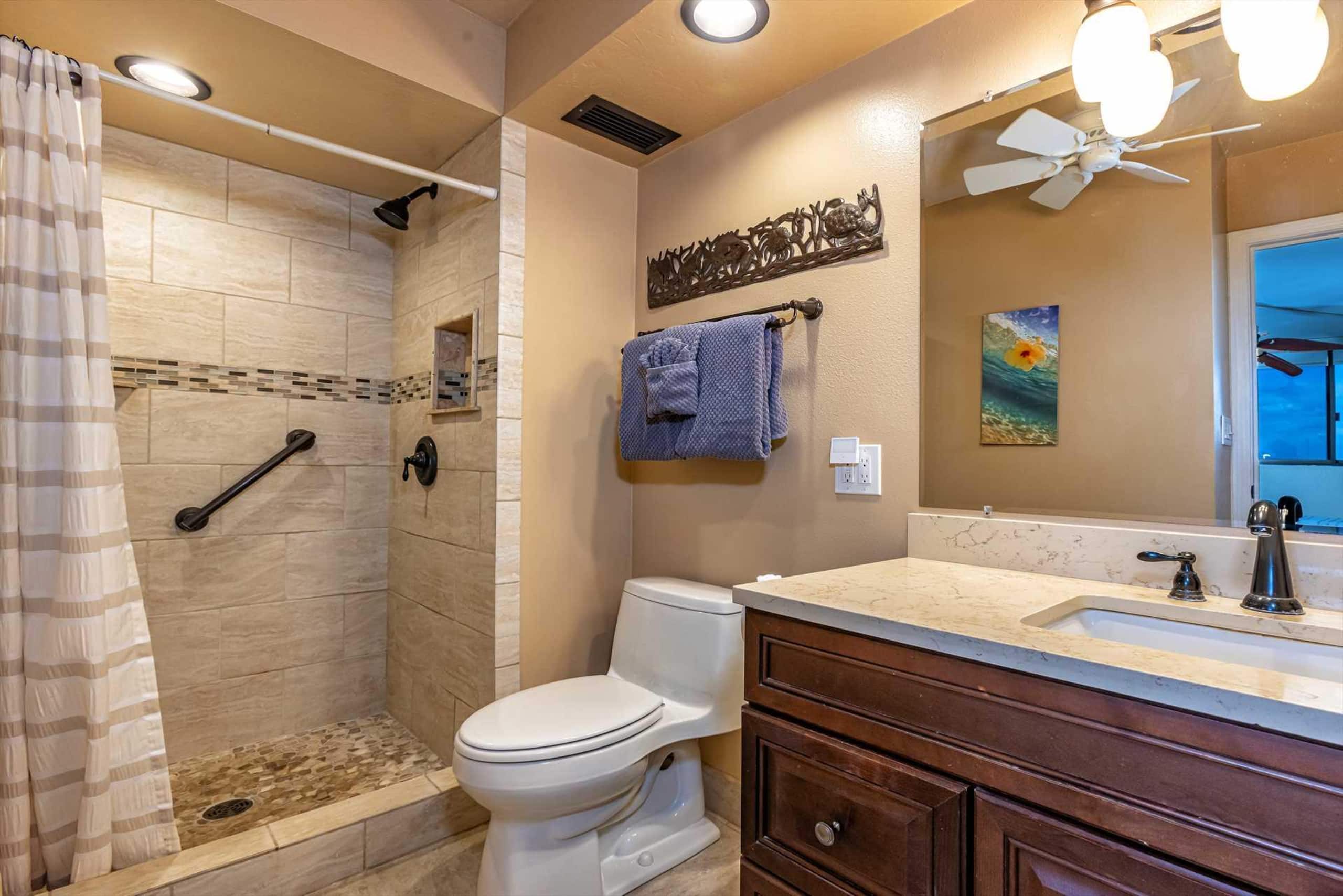 Condo in Wailuku · ★4.71 · 2 bedrooms · 3 beds · 2 baths - Image 20