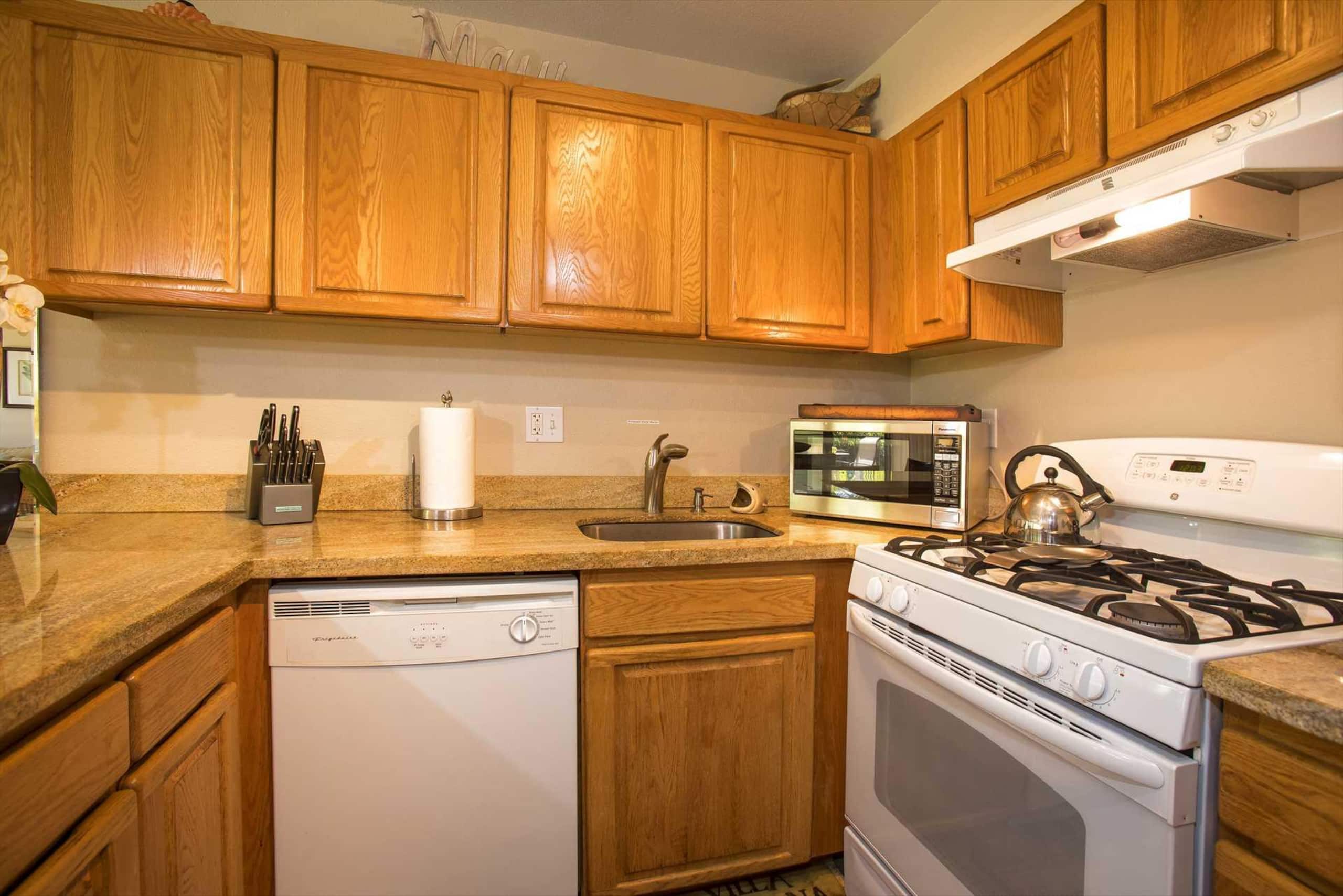 Condo in Kihei · ★4.85 · 1 bedroom · 2 beds · 1 bath - Image 17