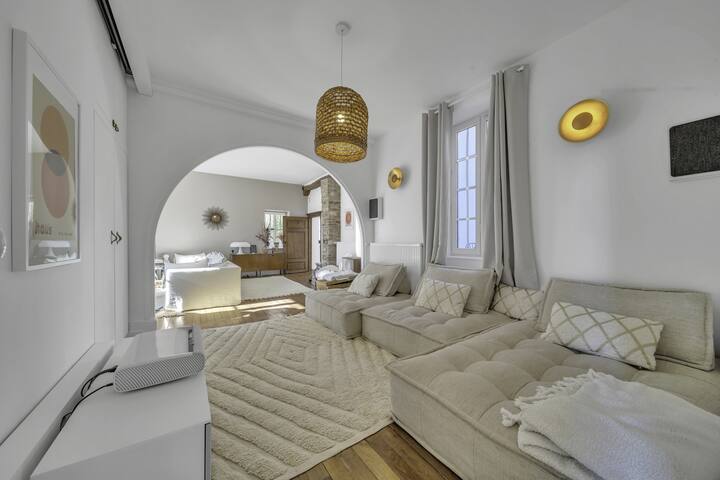 The Beaunoise Concierge managed Airbnb listing 1