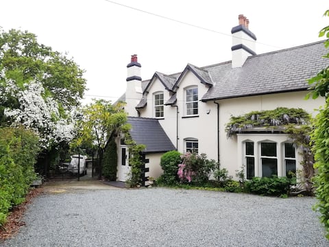 2 Bed in Penmaenmawr (93893)