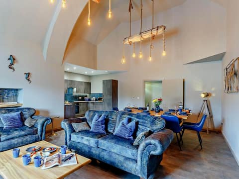 4 Bed in Newquay (oc-90069)
