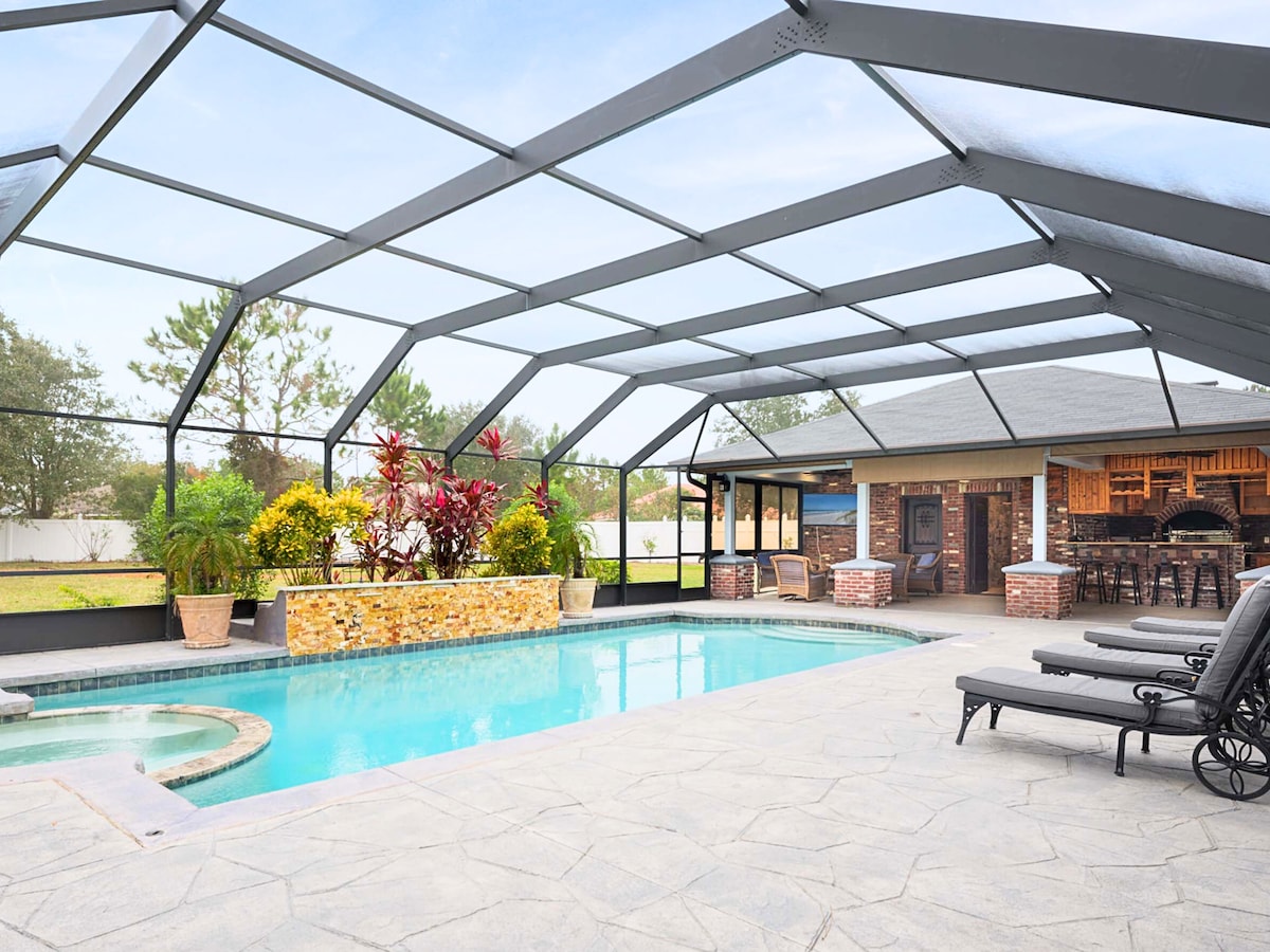 Beach Daze | Pet Friendly, Outdoor Kitchen, Pool!