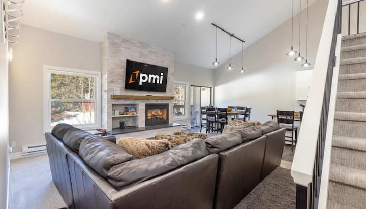 Prime Breck Location – Walk To Ski & Shops - 布雷肯里奇