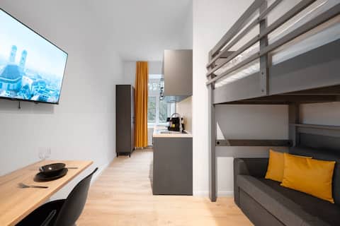 Top Airbnb: Triple Apartment - Servus Apartments in Obergiesing