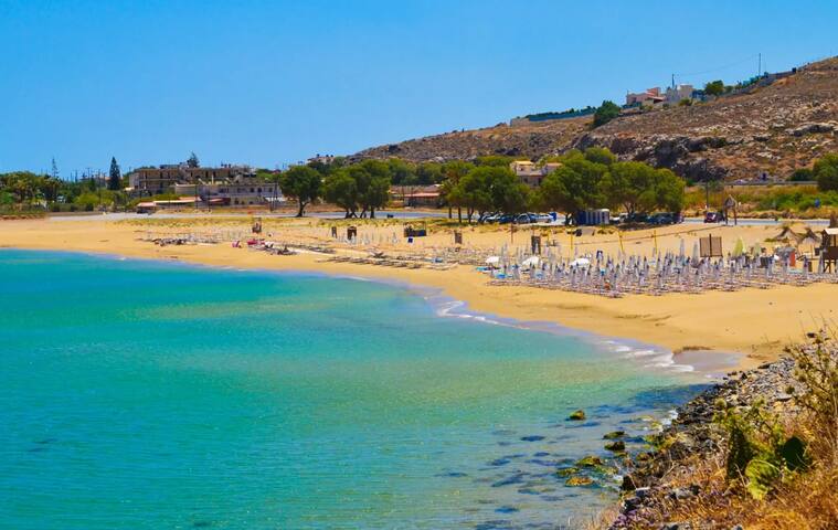 Stefi Pool Bliss Villas – Premium Summer Getaways gallery image 5