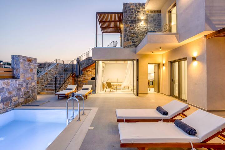 Stefi Pool Bliss Villas – Premium Summer Getaways gallery image 2