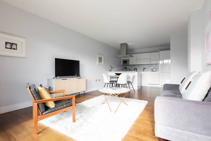 Paton Street by onefinestay gallery image 2