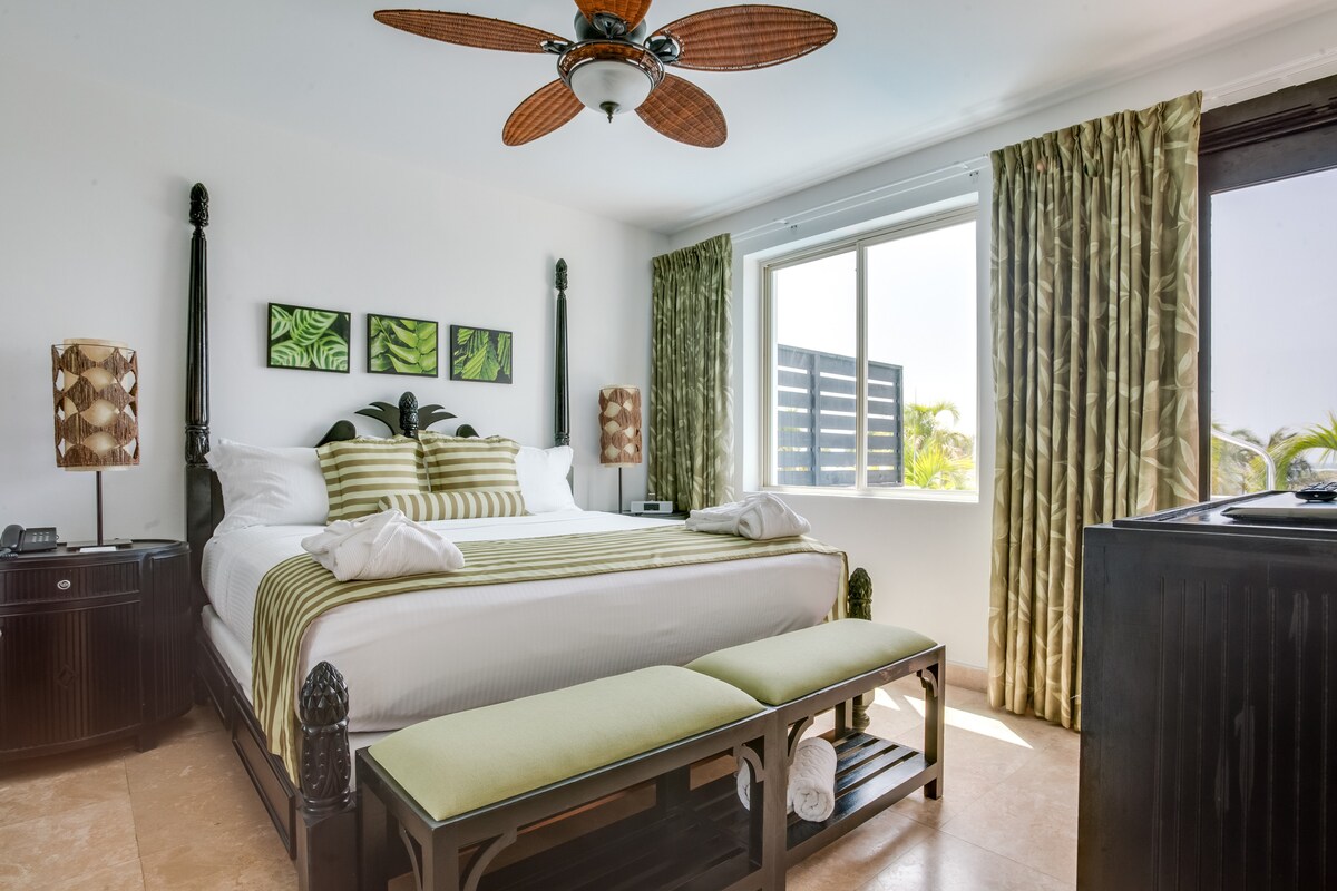 Penthouse - Master Bedroom