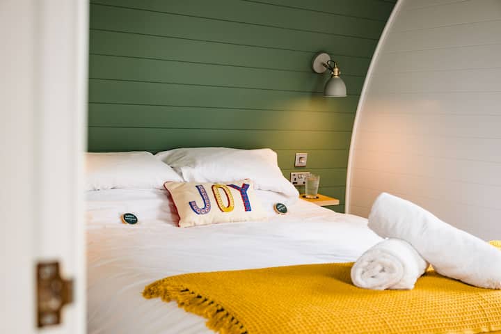 غرفة النوم الرئيسية