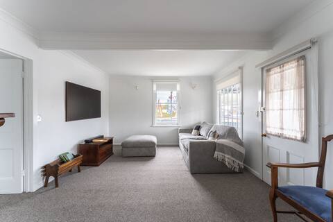 Classic 1800s Charmer with WiFi and Parking