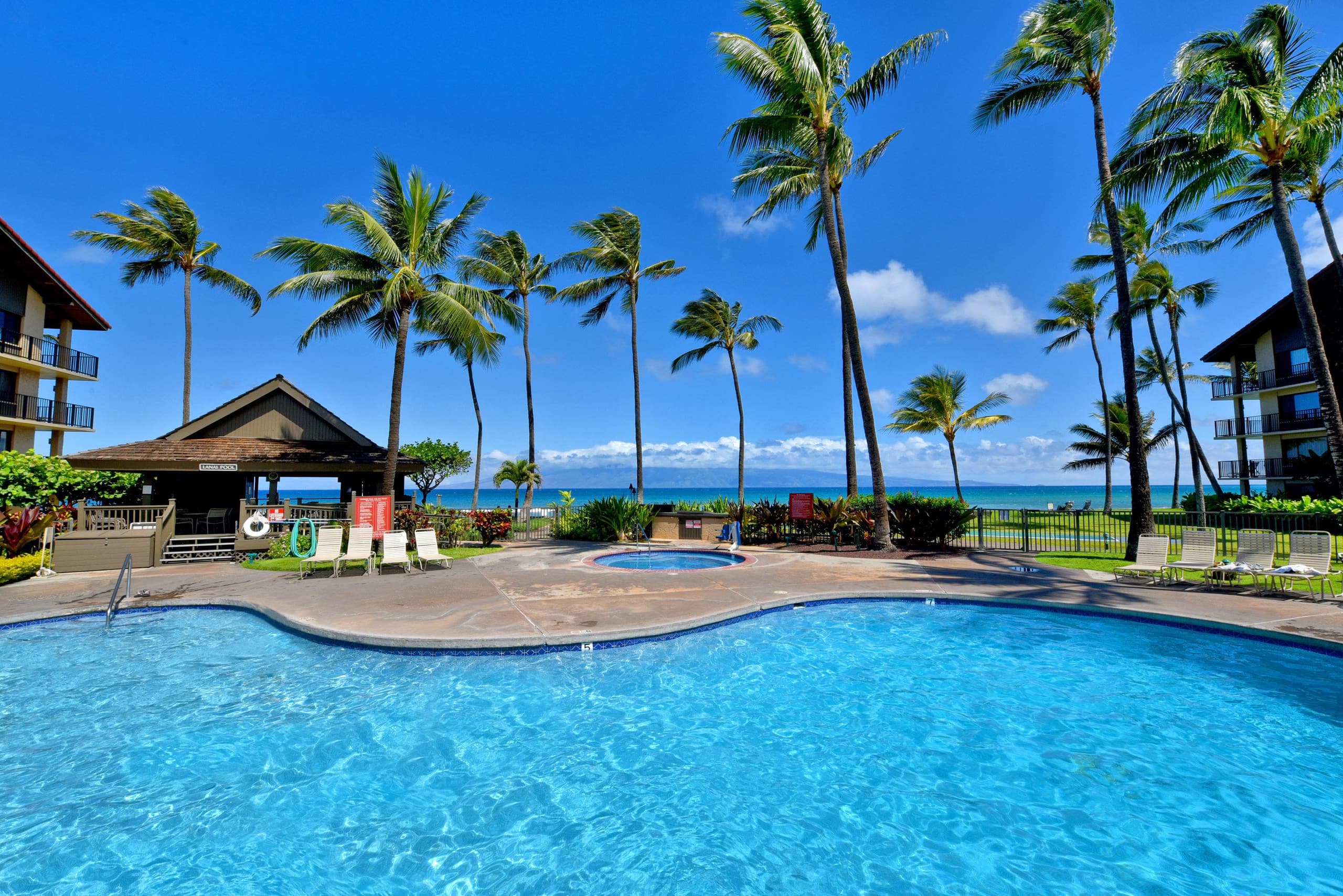 Condo in Lahaina · ★5.0 · 1 bedroom · 2 beds · 1 bath - Image 34