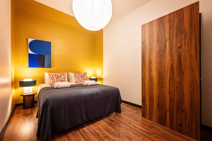 Sweett | Aragon Park Miro 204 gallery image 3