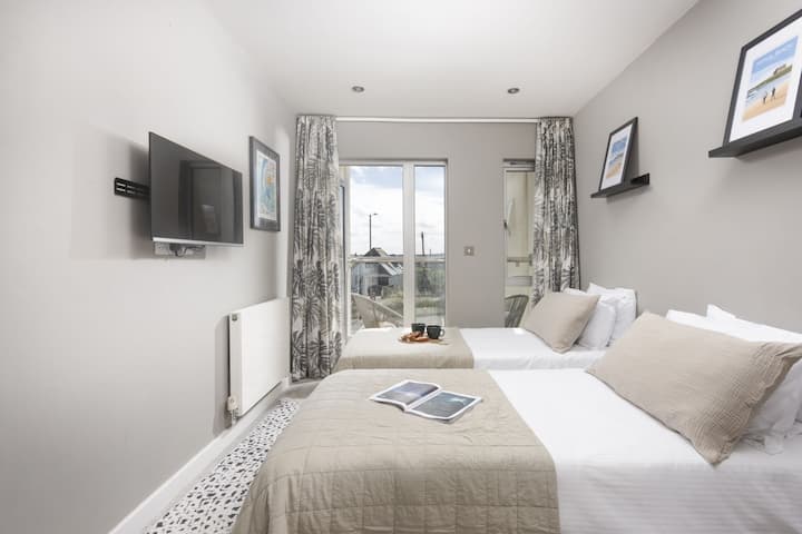 Dhomë dyshe me TV inteligjent dhe qasje në ballkon - 6 The Point, Pentire