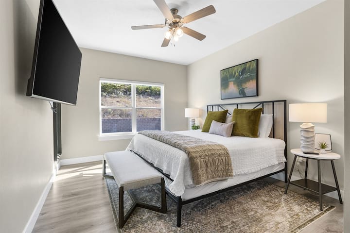 חדר שינה מס '2 - מפלס עליון