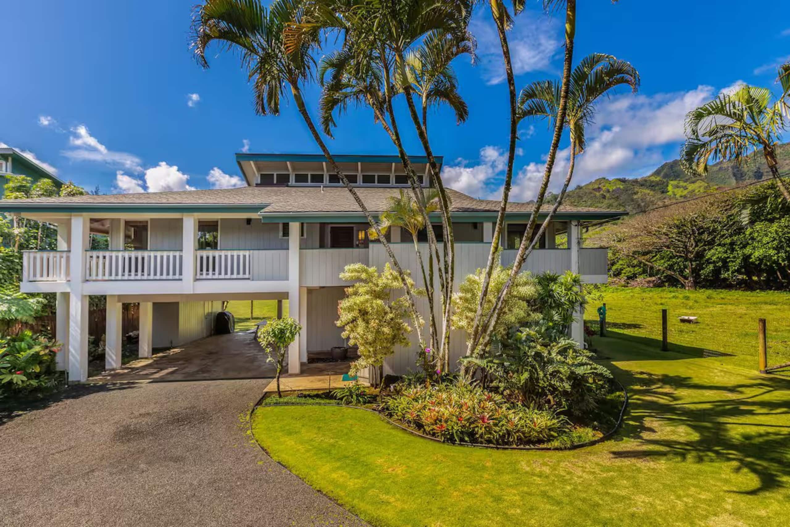 Home in Hanalei · ★4.9 · 3 bedrooms · 6 beds · 3 baths - Photo 36