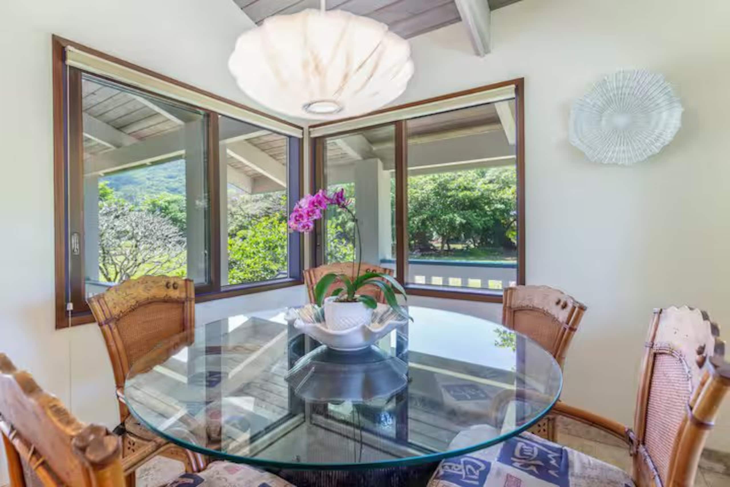 Home in Hanalei · ★4.9 · 3 bedrooms · 6 beds · 3 baths - Photo 11