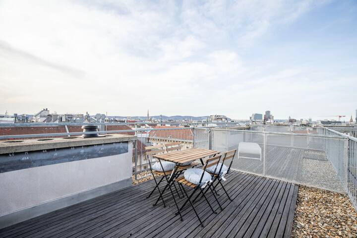 Blueground | Landstraße, Elevator, Furnished gallery image 5