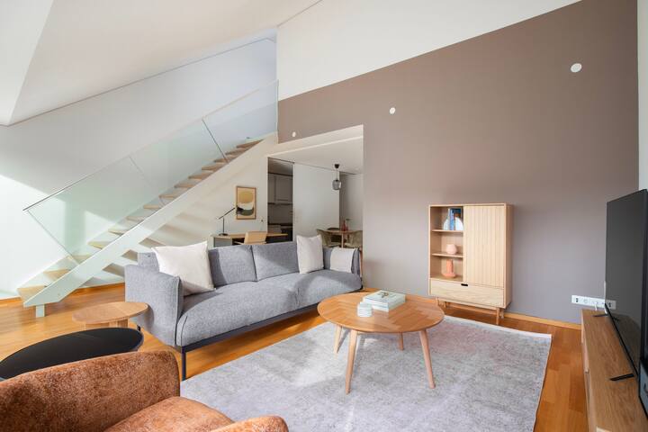 Blueground | Landstraße, Elevator, Furnished gallery image 3