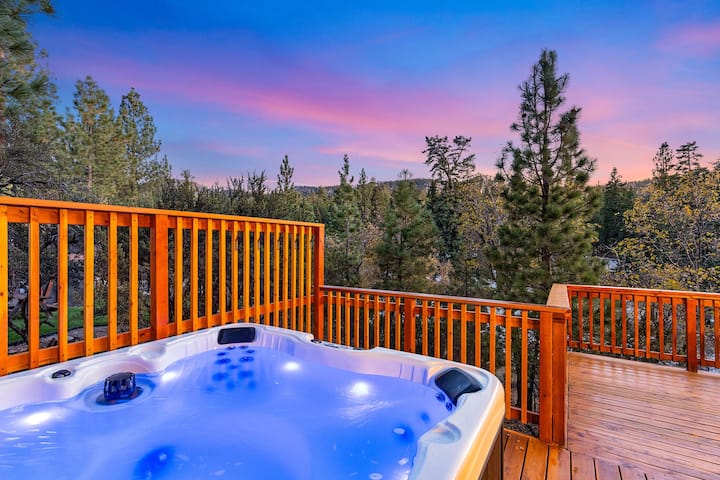 Minutes From Bear Mtn! Hot Tub! Gameroom! - Big Bear Lake, CA