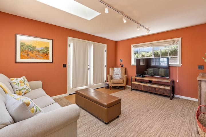 Tipsyon12th |Walk2dt| Pet Friendly - Paso Robles, CA