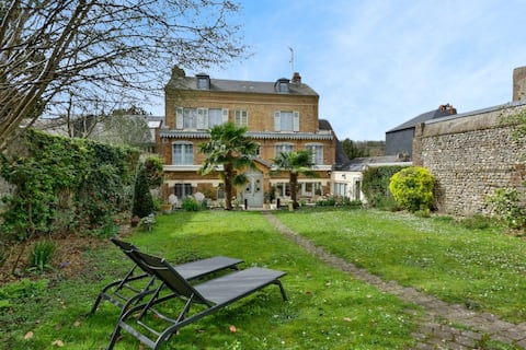 Villa Jane'Laur - Garden and 2 Parkings - center