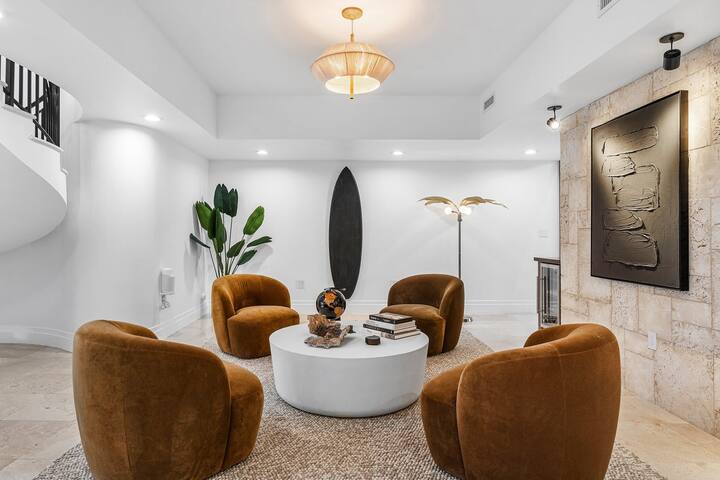 Riviera Reserve by Stay Awhile Villas gallery image 4