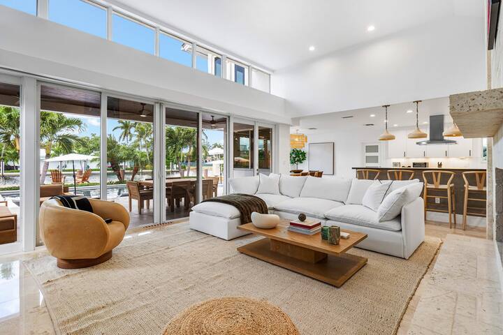 Riviera Reserve by Stay Awhile Villas gallery image 5