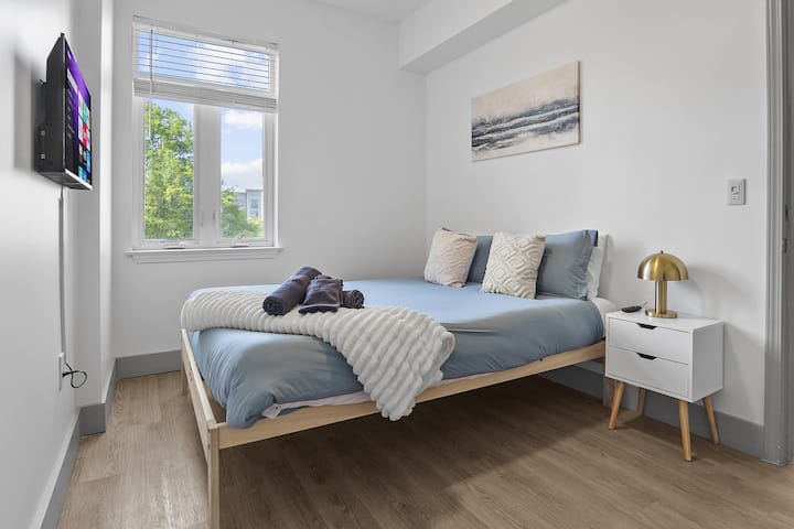 Chambre n °2 avec un lit Queen Size !