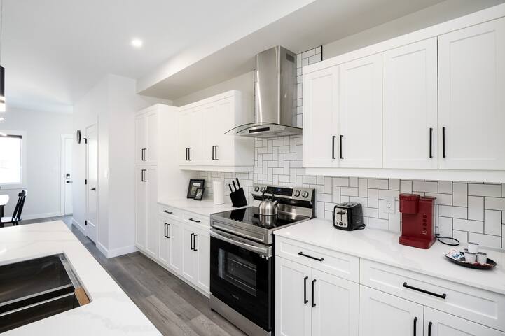 Modern & Convenient 3BR in Garwood gallery image 2