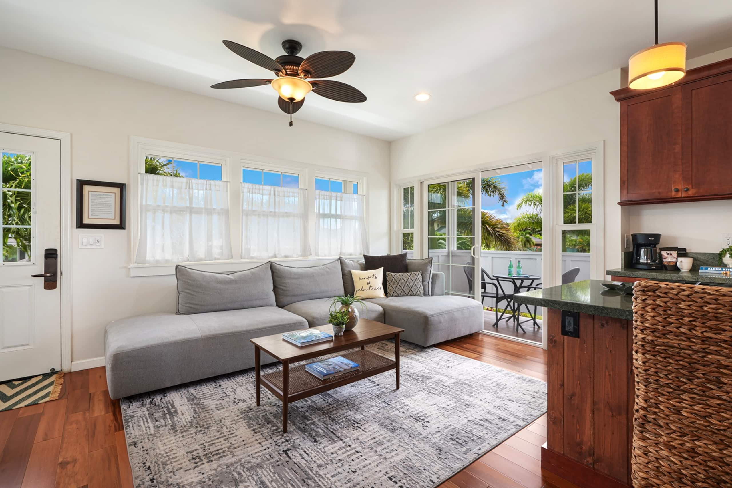 Newly Upgraded Modern Cottage in Poipu with A/C - Image 3