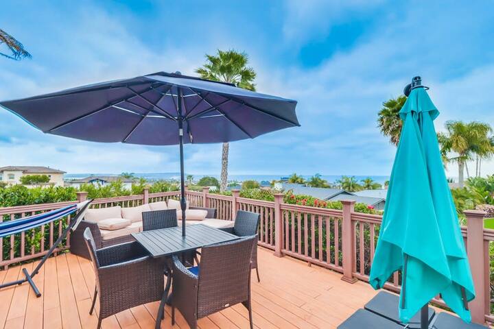 Patio and rooftop ocean/bay views, pool & hot tub gallery image 3
