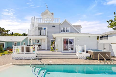 Four Bedroom West Ocean City Home with Pool