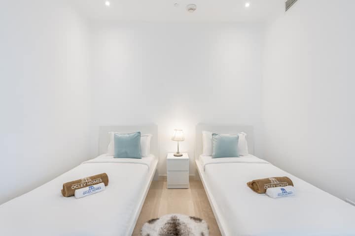 חדר זוגי נוח – מושלם לחברים, ילדים או אורחים נוספים.