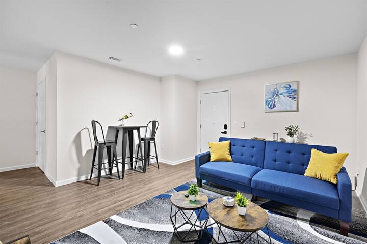 Skyline Manor Holdings managed Airbnb listing 3