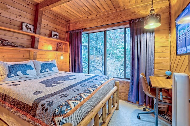 Spavaća soba 1 bračni krevet + radni prostor