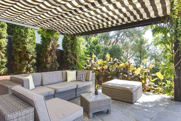 Sea Temple – Mount Martha gallery image 2