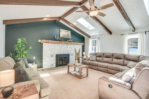 Massive & Modern Coudersport Getaway on 23 Acres!