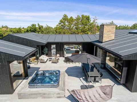 "Toyah" - 400m from the sea by Interhome