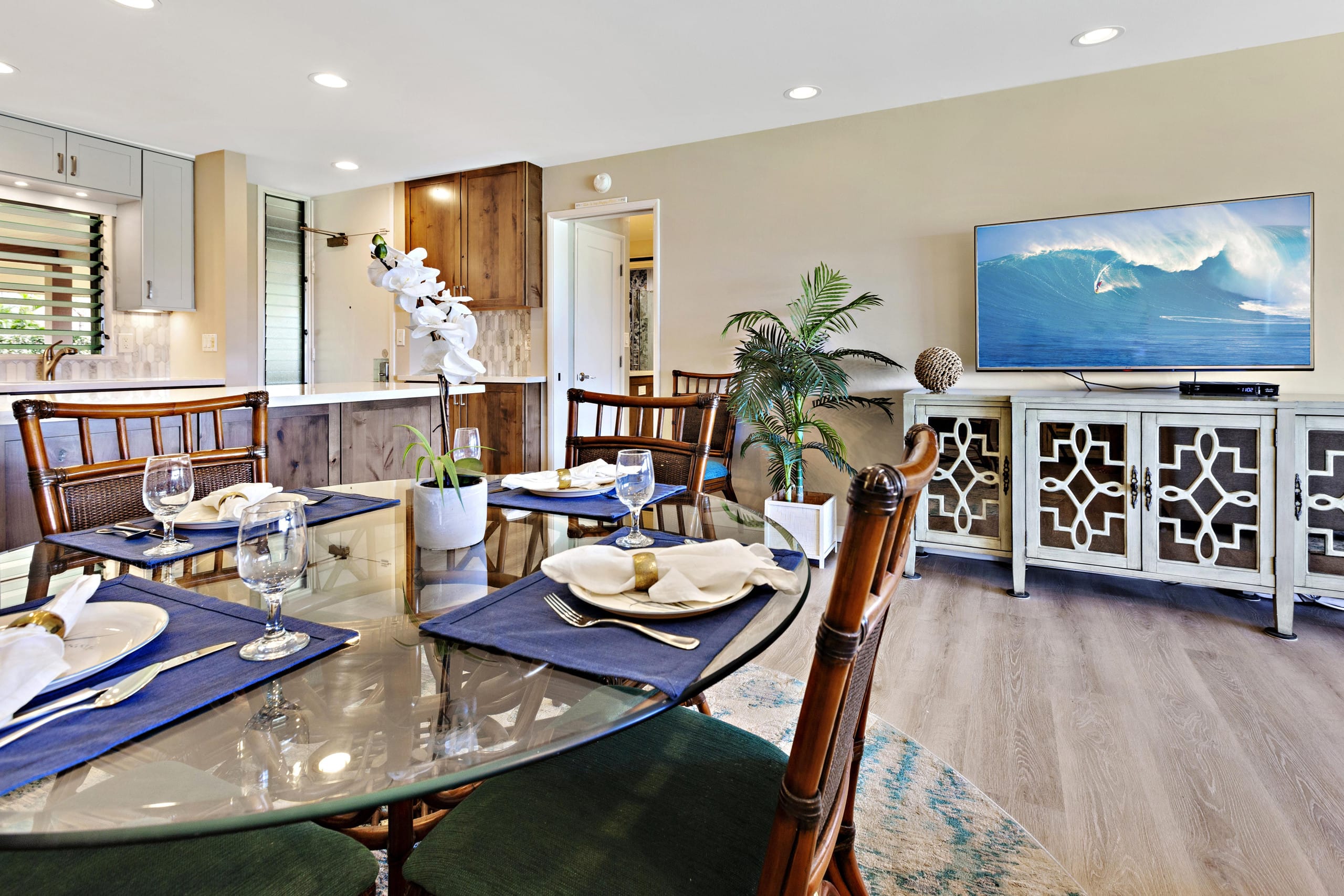 Condo in Lahaina · ★4.6 · 1 bedroom · 2 beds · 1 bath - Image 5