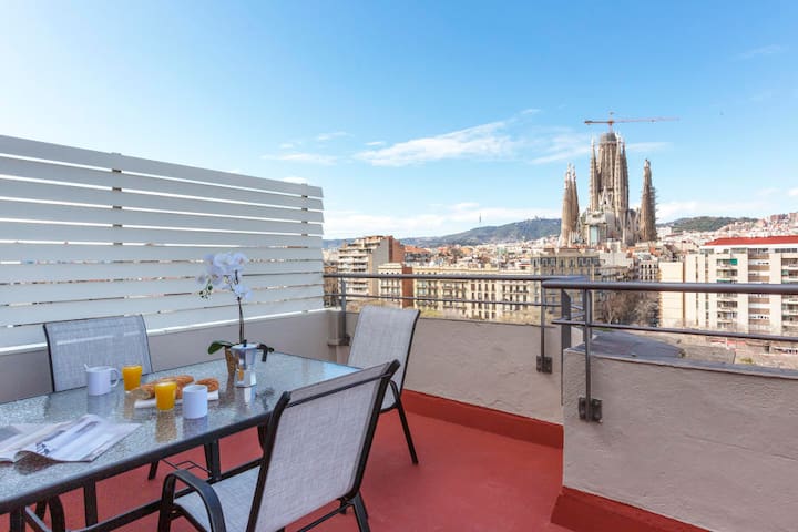 AB Sagrada Familia Views VII-I